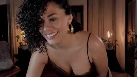 Snapshot of goddes_helena chatting on July 10, 1:54 am Elena online show from July 10, 1:54 am