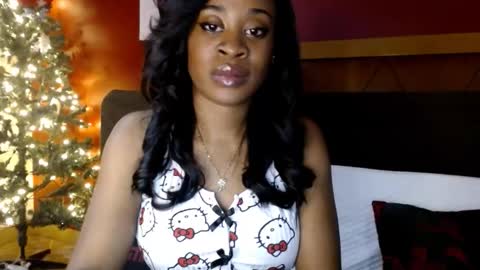 Snapshot of goddess_aaliyah chatting on December 2, 3:18 pm goddess_aaliyah online show from December 2, 3:18 pm