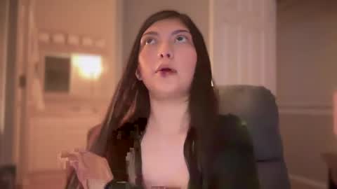 Princess Miila  BBC Daddy online show from December 30, 8:10 am