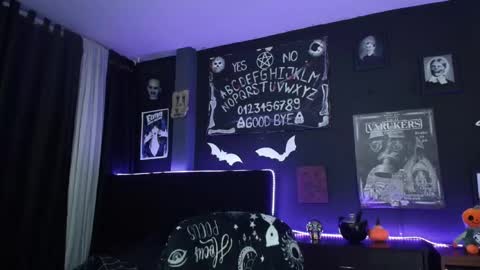 Mortem model independientfollow me on my telegram channel   online show from January 16, 11:09 pm