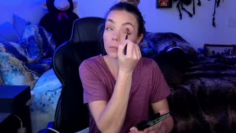 Patricia Mars           Goddess of Mars twitter thegoddessmindy online show from January 30, 3:08 pm