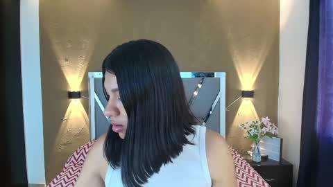 Saori online show from April 3, 9:46 pm