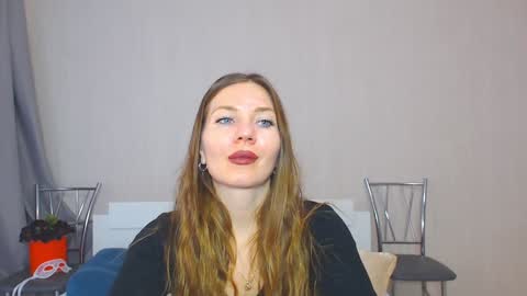 Snapshot of goddess_squirt_ chatting on December 28, 5:55 am Katrin online show from December 28, 5:55 am