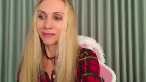 Katarina online show from November 29, 12:30 pm