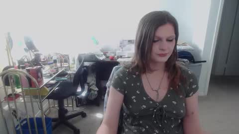 Goddess of Insanity online show from March 25, 3:40 pm