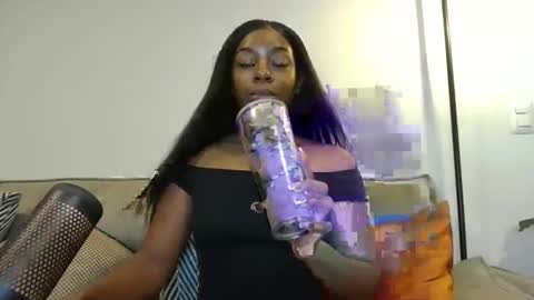 Snapshot of goddessblackk chatting on April 3, 2:42 am Miss Raven Black online show from April 3, 2:42 am