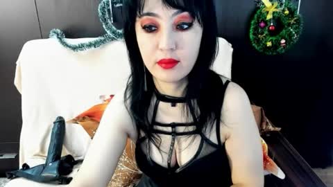 goddessemily_ online show from December 21, 4:19 am