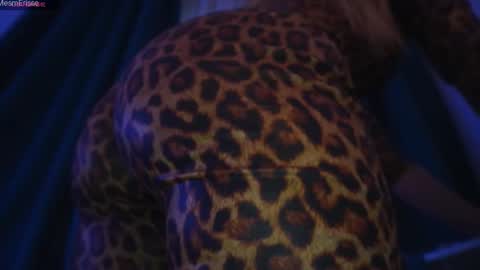 MesmErisse online show from October 1, 5:13 am