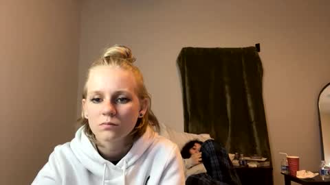 Snapshot of goddessfeyaa chatting on December 15, 12:07 am feyaa22 online show from December 15, 12:07 am