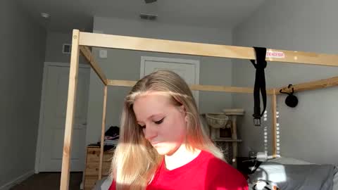 Snapshot of goddessfeyaa chatting on January 15, 1:20 pm feyaa22 online show from January 15, 1:20 pm