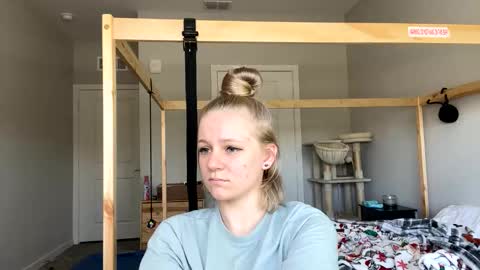 Snapshot of goddessfeyaa chatting on January 30, 4:13 pm feyaa22 online show from January 30, 4:13 pm