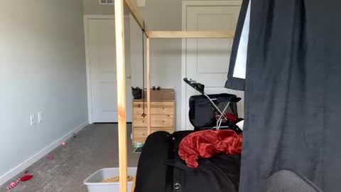 Snapshot of goddessfeyaa chatting on March 1, 4:00 pm feyaa22 online show from March 1, 4:00 pm