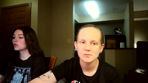 Snapshot of goddessfeyaa chatting on September 17, 4:36 am feyaa22 online show from September 17, 4:36 am