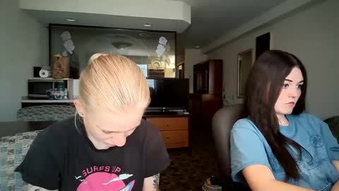 Snapshot of goddessfeyaa chatting on September 24, 5:05 pm feyaa22 online show from September 24, 5:05 pm