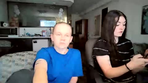 Snapshot of goddessfeyaa chatting on September 27, 4:56 pm feyaa22 online show from September 27, 4:56 pm