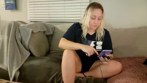 GoddessMayvn online show from January 30, 1:10 pm