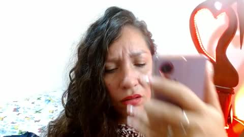  Naih Reyes online show from December 26, 5:37 am