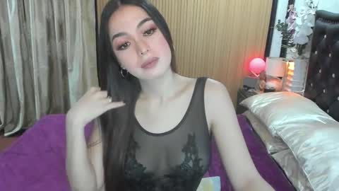 Snapshot of goddessofangel chatting on November 7, 5:40 am angel online show from November 7, 5:40 am