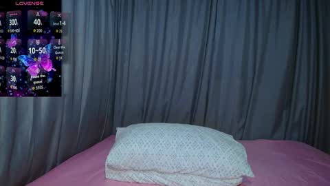 Snapshot of goddessoffury00 chatting on October 23, 8:13 am Layla Salvardor online show from October 23, 8:13 am