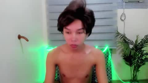 JENNIFER online show from December 21, 10:00 am