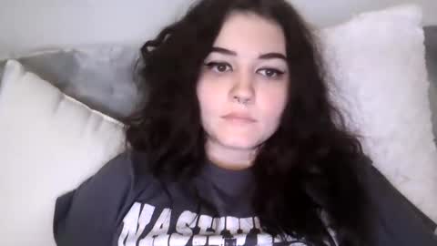 Snapshot of goddessshadowraven chatting on February 24, 8:14 pm Goddess Raven online show from February 24, 8:14 pm