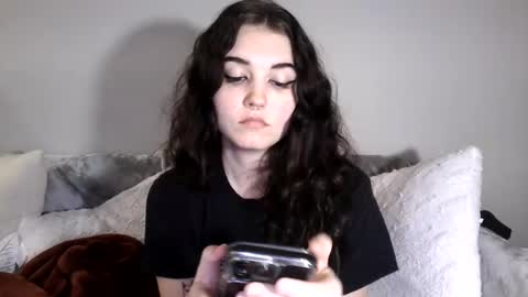 Snapshot of goddessshadowraven chatting on March 10, 1:45 am Goddess Raven online show from March 10, 1:45 am