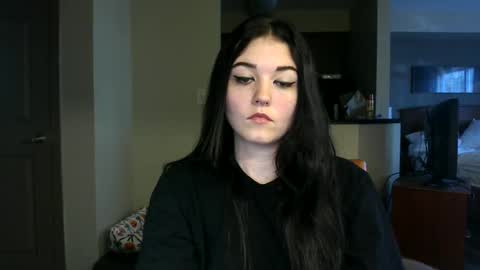 Snapshot of goddessshadowraven chatting on September 20, 5:03 pm Goddess Raven online show from September 20, 5:03 pm