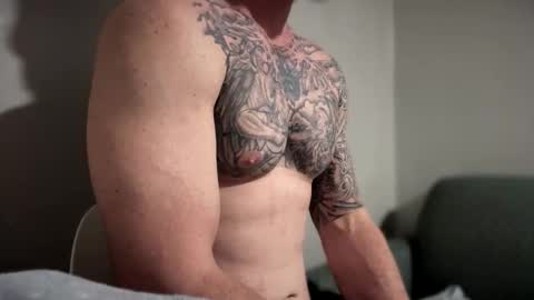 Snapshot of goinwild8900 chatting on March 4, 5:56 pm goinwild8900 online show from March 4, 5:56 pm