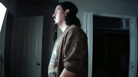 Snapshot of gokugarrison4334 chatting on November 16, 8:09 am gokugarrison4334 online show from November 16, 8:09 am