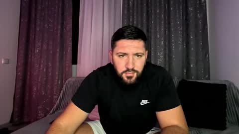 Snapshot of gold_alpha_boy chatting on October 26, 6:36 pm gold_alpha_boy online show from October 26, 6:36 pm