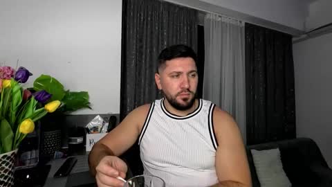 Snapshot of gold_alpha_boy chatting on November 13, 7:46 pm gold_alpha_boy online show from November 13, 7:46 pm