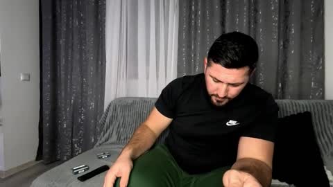 Snapshot of gold_alpha_boy chatting on November 20, 4:18 pm gold_alpha_boy online show from November 20, 4:18 pm