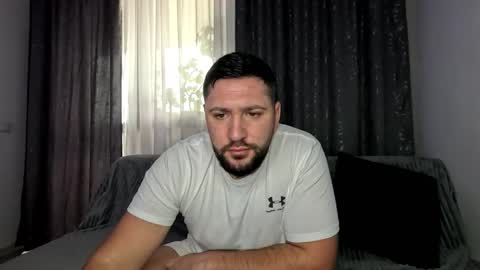 Snapshot of gold_alpha_boy chatting on November 28, 9:12 am gold_alpha_boy online show from November 28, 9:12 am