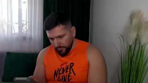 gold_alpha_boy online show from March 13, 3:29 pm