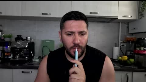 gold_alpha_boy online show from June 19, 6:40 am