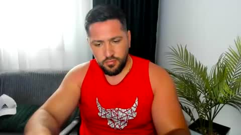 gold_alpha_boy online show from July 13, 2:42 pm