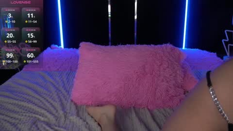 GoldBabyS online show from January 25, 5:30 pm