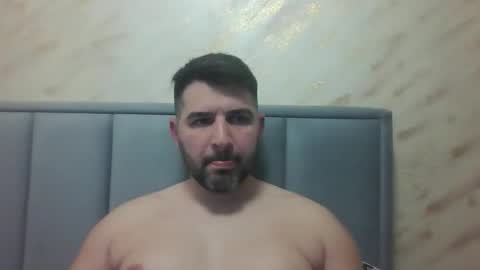 Snapshot of goldcock17 chatting on March 19, 5:17 pm cuck online show from March 19, 5:17 pm