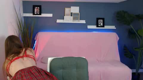 golden__rose online show from October 11, 12:04 pm