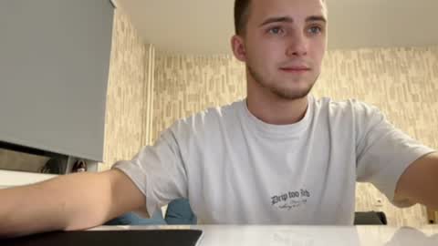 Golden boyyy21 online show from January 22, 5:28 pm