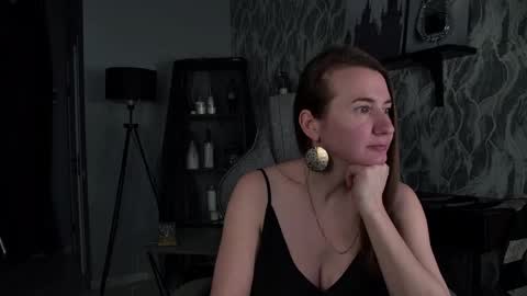 Gloria online show from April 17, 10:07 am