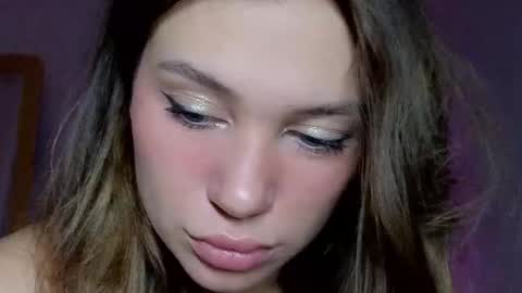 Flora online show from March 19, 8:46 pm