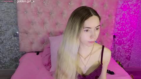 golden girl   online show from March 30, 1:50 am