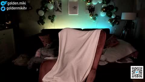 Shy in the streets but a freak in the sheets online show from January 12, 6:17 am