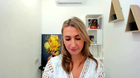 Olivia online show from January 31, 6:35 am