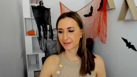 Olivia online show from October 21, 3:29 am