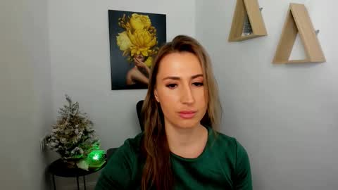 Olivia online show from December 3, 10:13 am