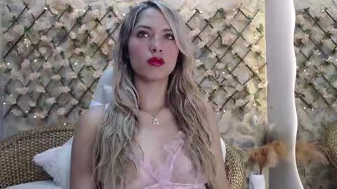 goldenmusee online show from January 14, 1:39 pm