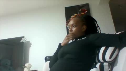 goldenmusexo online show from April 14, 10:38 pm