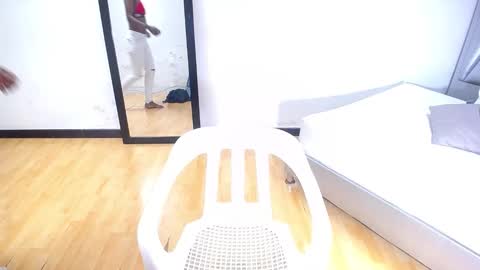 goldenn_ass1 online show from September 23, 3:20 am